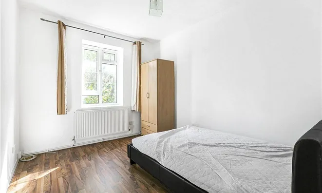 Недвижимость Cowley Road: 7