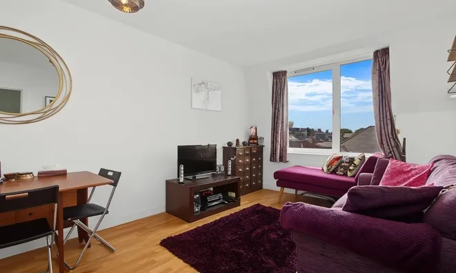 Недвижимость Oak Grove, Cricklewood: 4