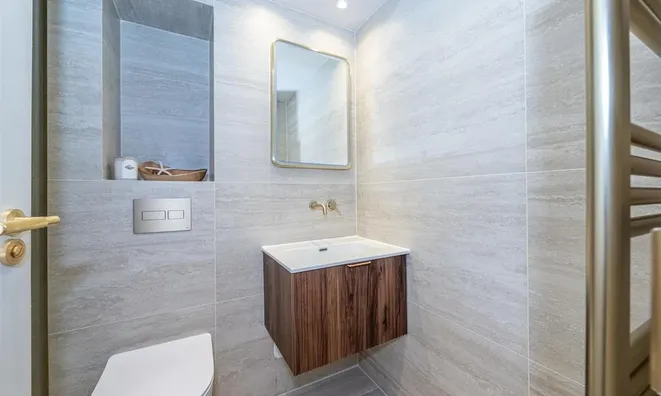 Недвижимость Royal Langford Apartments, Greville Road: 2