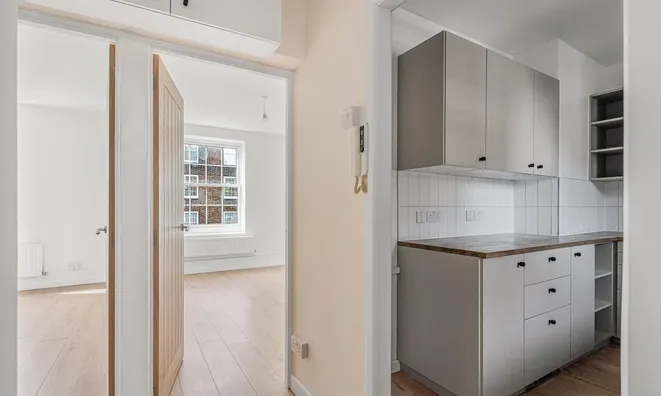 Недвижимость Pembury Road: 21