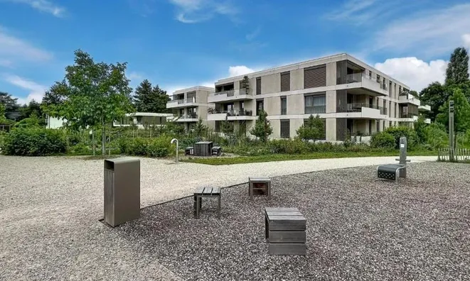 Недвижимость Apartment 5 rooms: 3