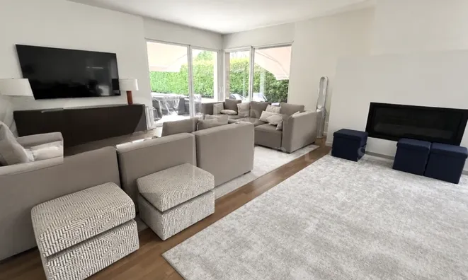 Недвижимость Single house 8 rooms: 7