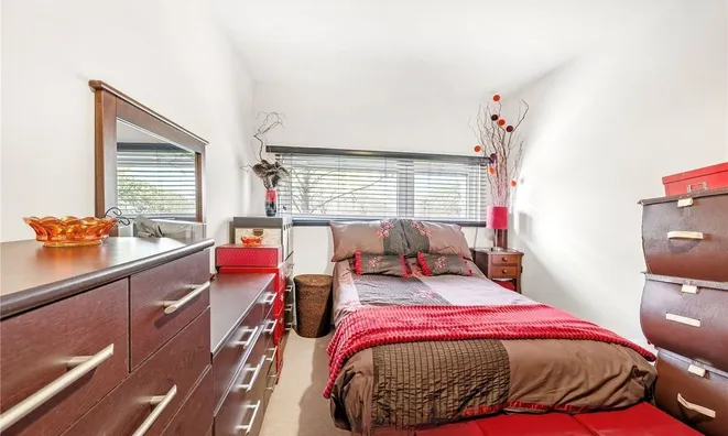 Недвижимость Woods House, 7 Gatliff Road: 8