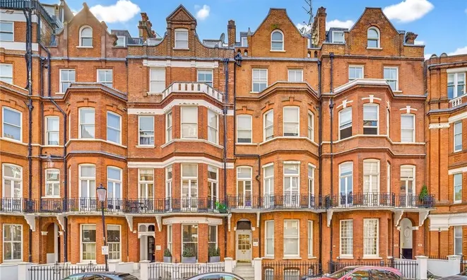 Недвижимость Egerton Gardens: 4