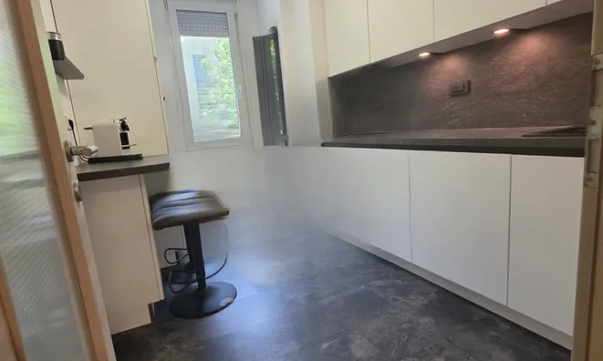 Недвижимость Apartment 2.5 rooms, Center: 8