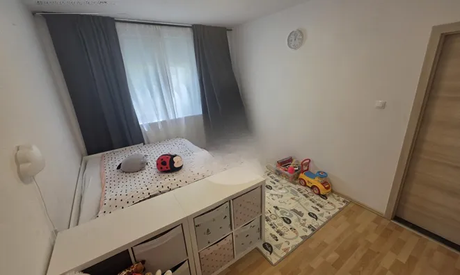 Недвижимость Apartment 2.5 rooms, Center: 12