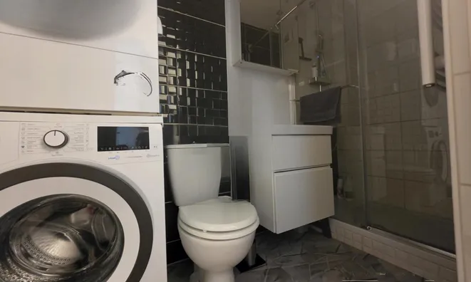 Недвижимость Apartment 2.5 rooms, Center: 17