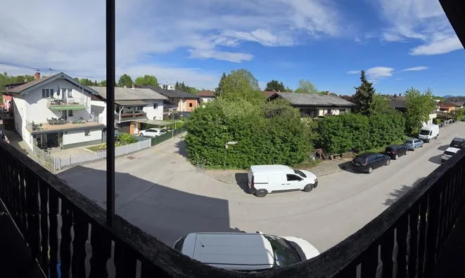 Недвижимость Three-room Apartment on Dolgy Most: 15