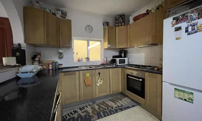 Недвижимость Seaside Serenity Flats: 4