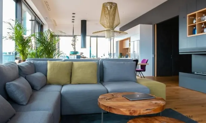 Недвижимость Apartment, 5+ rooms, Bežigrad: 10