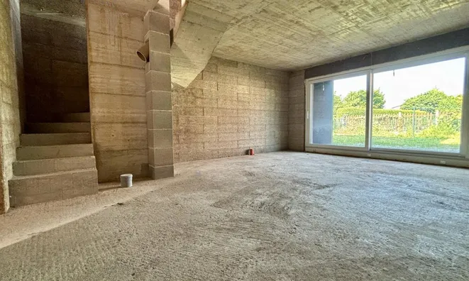 Недвижимость House with terrace Novo Vizhmarie: 4