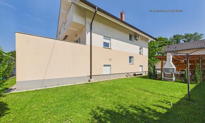 Недвижимость House in Šmartno ob Savi: 9