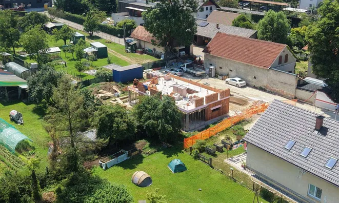 Недвижимость Two-story house New Ljubljana: 2