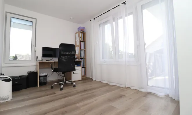 Недвижимость House, Brdo: 19