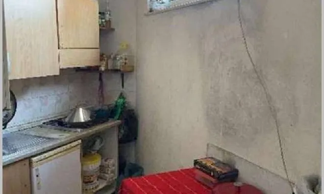 Недвижимость Apartment on Tominets Street: 15
