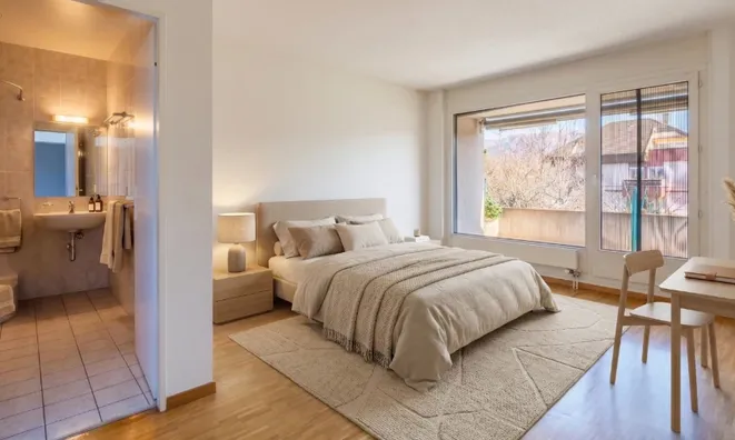 Недвижимость Attic flat 5 rooms: 5