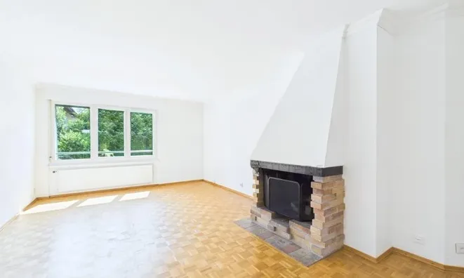 Недвижимость Apartment 4 rooms: 2