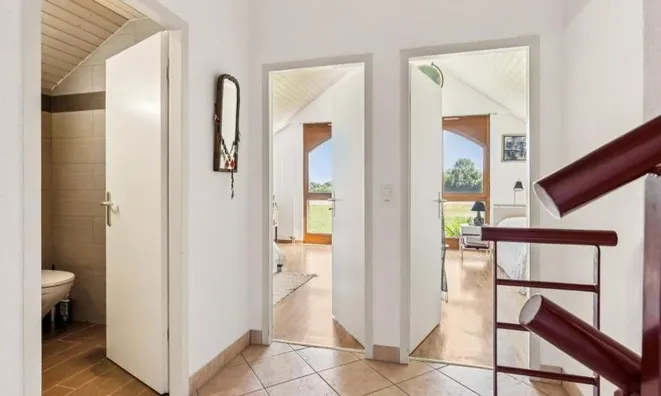 Недвижимость Apartment 5 rooms: 10