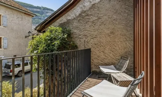 Недвижимость Single house 7 rooms: 6