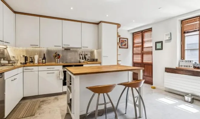 Недвижимость Single house 7 rooms: 7