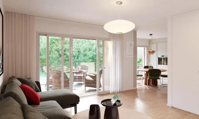 Недвижимость Apartment 5 rooms: 2