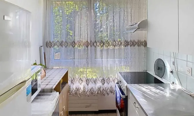 Недвижимость Apartment 4 rooms: 3