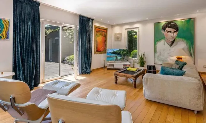 Недвижимость Villa 9 rooms: 3