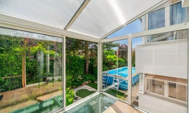Недвижимость Villa 10 rooms: 11