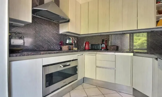 Недвижимость Row house 7 rooms: 4