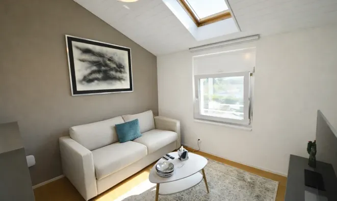 Недвижимость Single house 6 rooms: 8