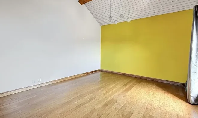 Недвижимость Single house 6 rooms: 7