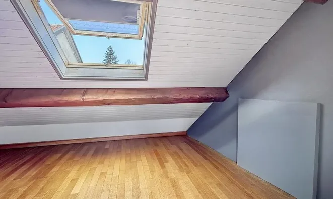Недвижимость Single house 6 rooms: 10