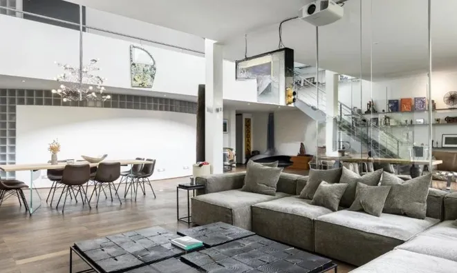 Недвижимость Apartment 7 rooms: 2