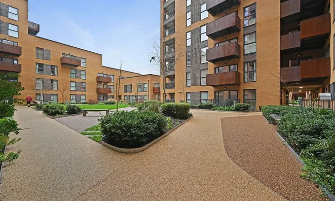 Недвижимость East Acton Lane, London, 7: 5