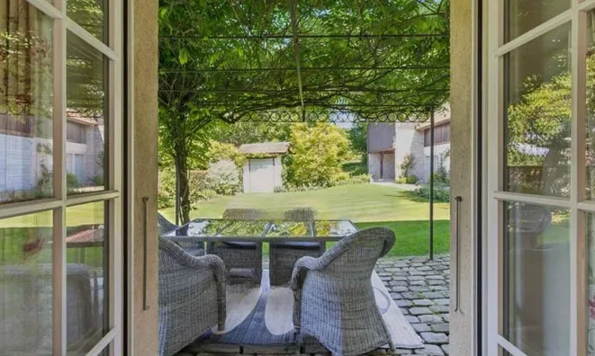 Недвижимость Single house 13.5 rooms: 8