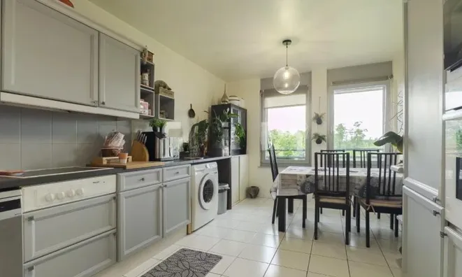 Недвижимость Apartment 6 rooms: 3