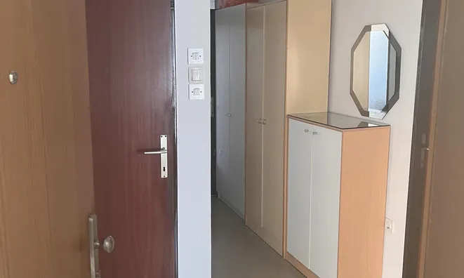 Недвижимость Изола Ливаде, квартира с 3 или 5 комнатами: 3