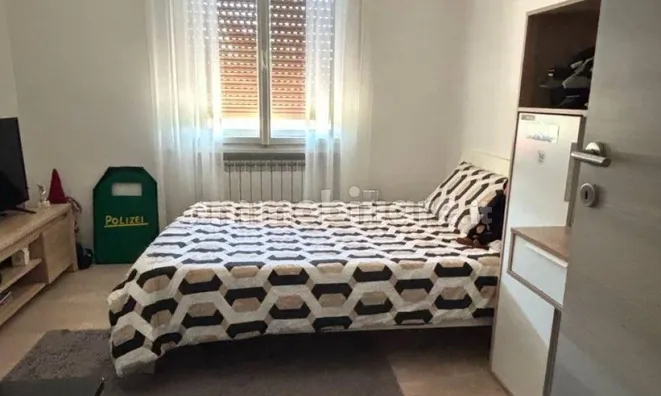 Недвижимость Четырехкомнатная в Центре: 9