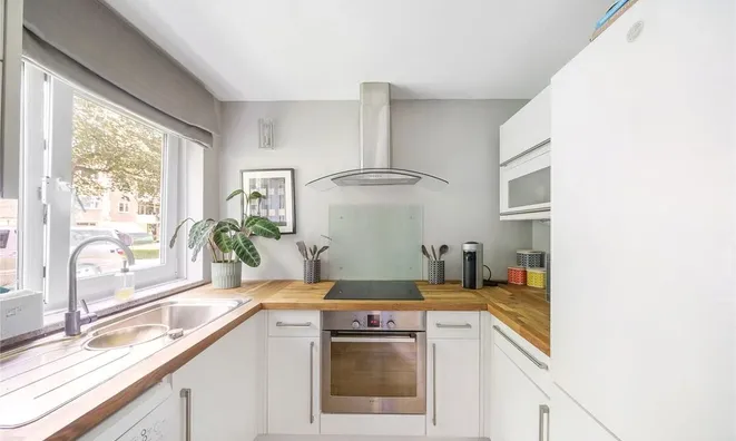Недвижимость Skipsea House, Fitzhugh Grove: 1
