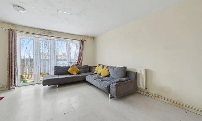 Недвижимость Tanfield Avenue: 7