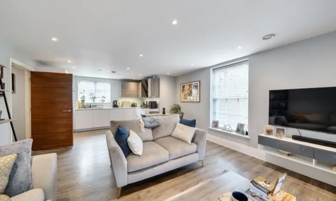Недвижимость Ashridge Close: 15