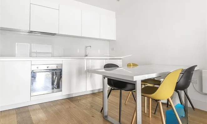 Недвижимость Tiltman Place: 11