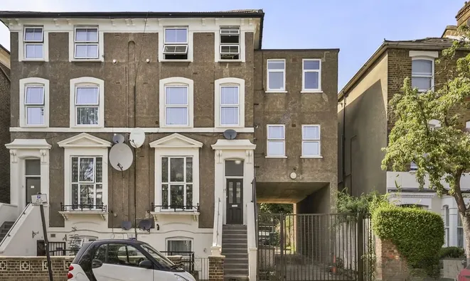 Недвижимость Shaftesbury Road: 12