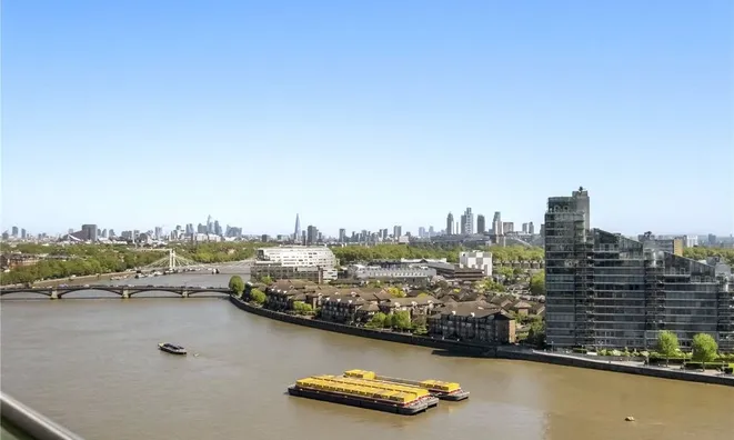 Недвижимость Tower West, 1 Waterfront Drive: 11
