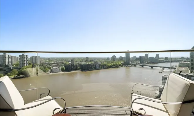 Недвижимость Tower West, 1 Waterfront Drive: 16