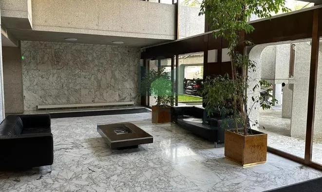 Недвижимость Apartment 3 rooms: 9