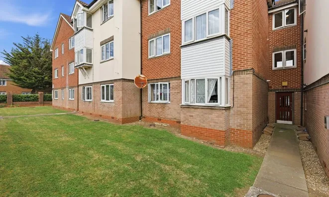 Недвижимость Debham Court, Pinemartin Close, Cricklewood: 4