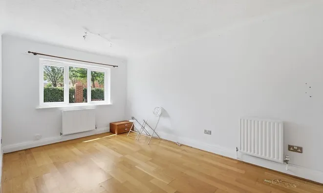 Недвижимость Debham Court, Pinemartin Close, Cricklewood: 11