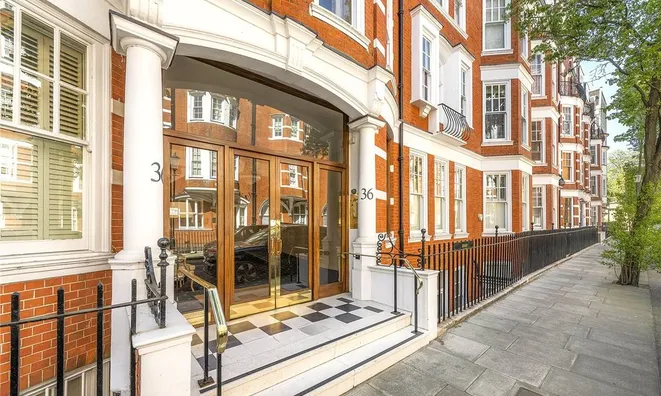 Недвижимость Sloane Court West: 10