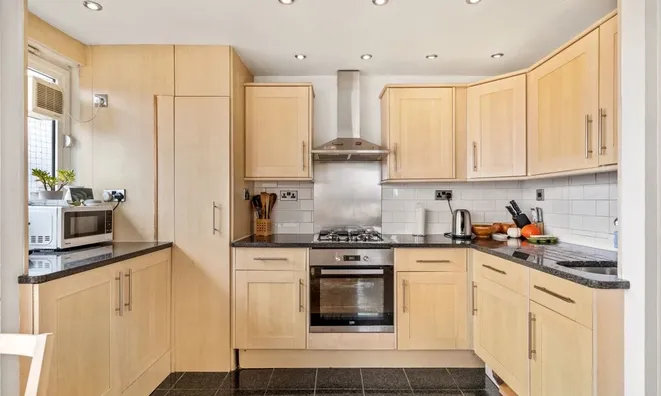 Недвижимость Battersea Church Road, Wandsworth: 4